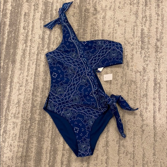 Take A Look About Jonathan Simkhai Swim